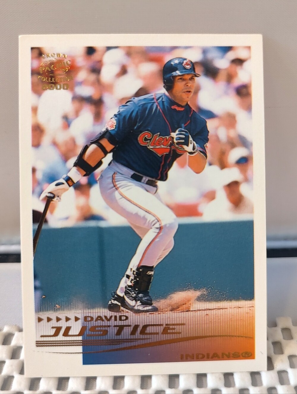 David Justice Indians 2000 Baseball Trading Card